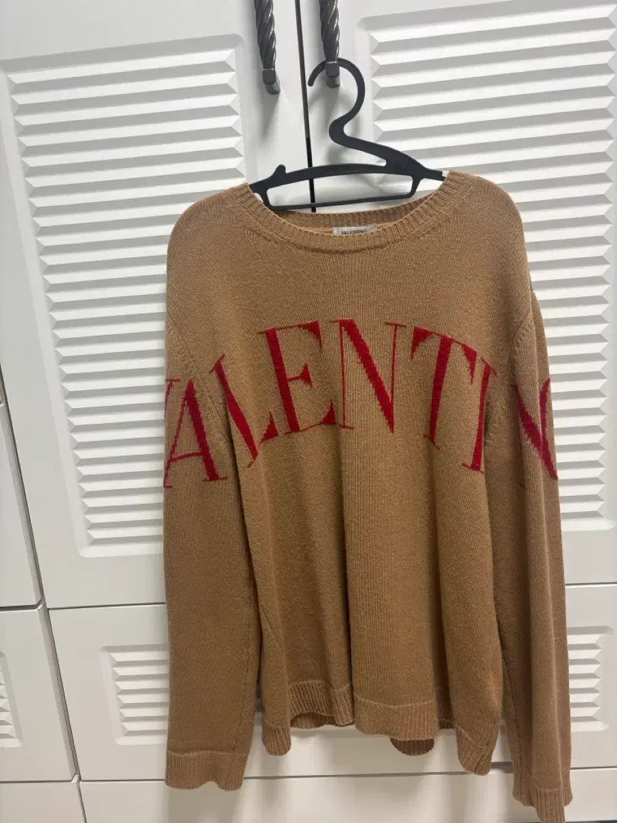 ヴァレンティノ ブラウン ニット m