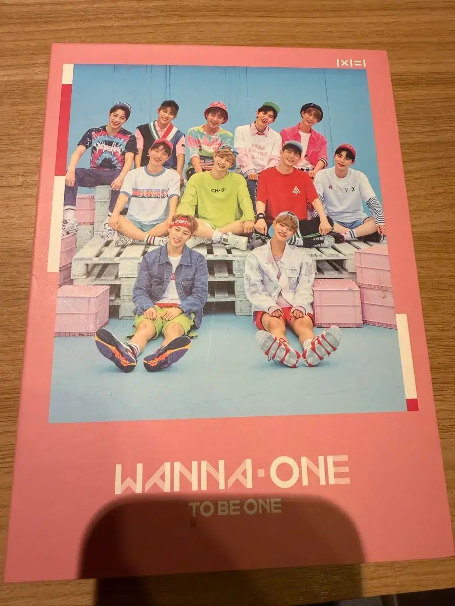 Wanna One ワナワン 1 st Album サイン入り アルバム