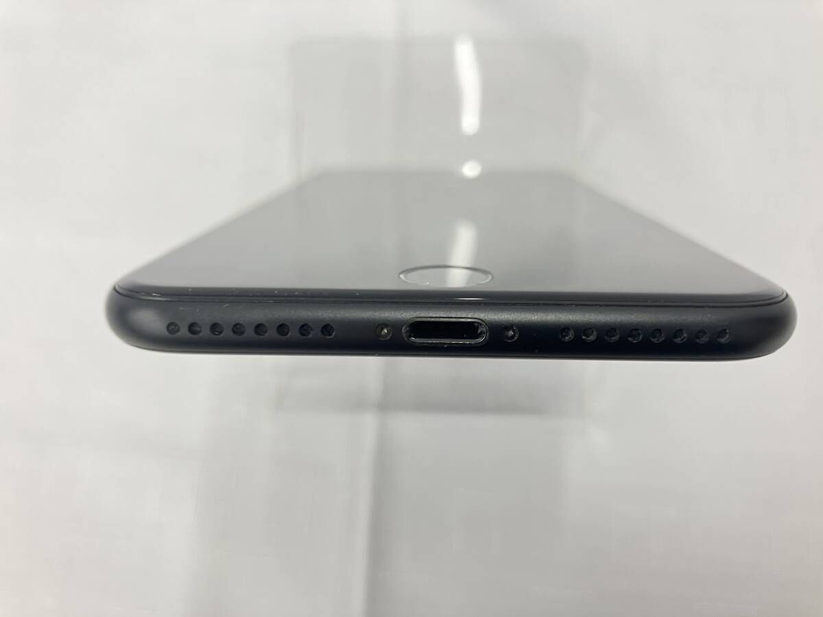 au SIMロック解除済み MNR92J/A iPhone 7 Plus 32GB ブラック iPhone7