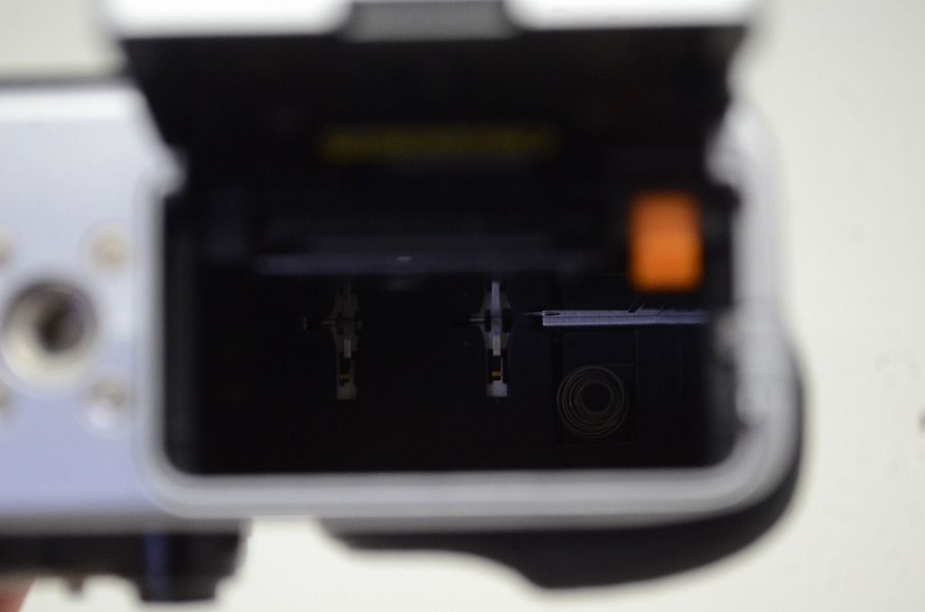 ミラーレス一眼カメラ シルバー