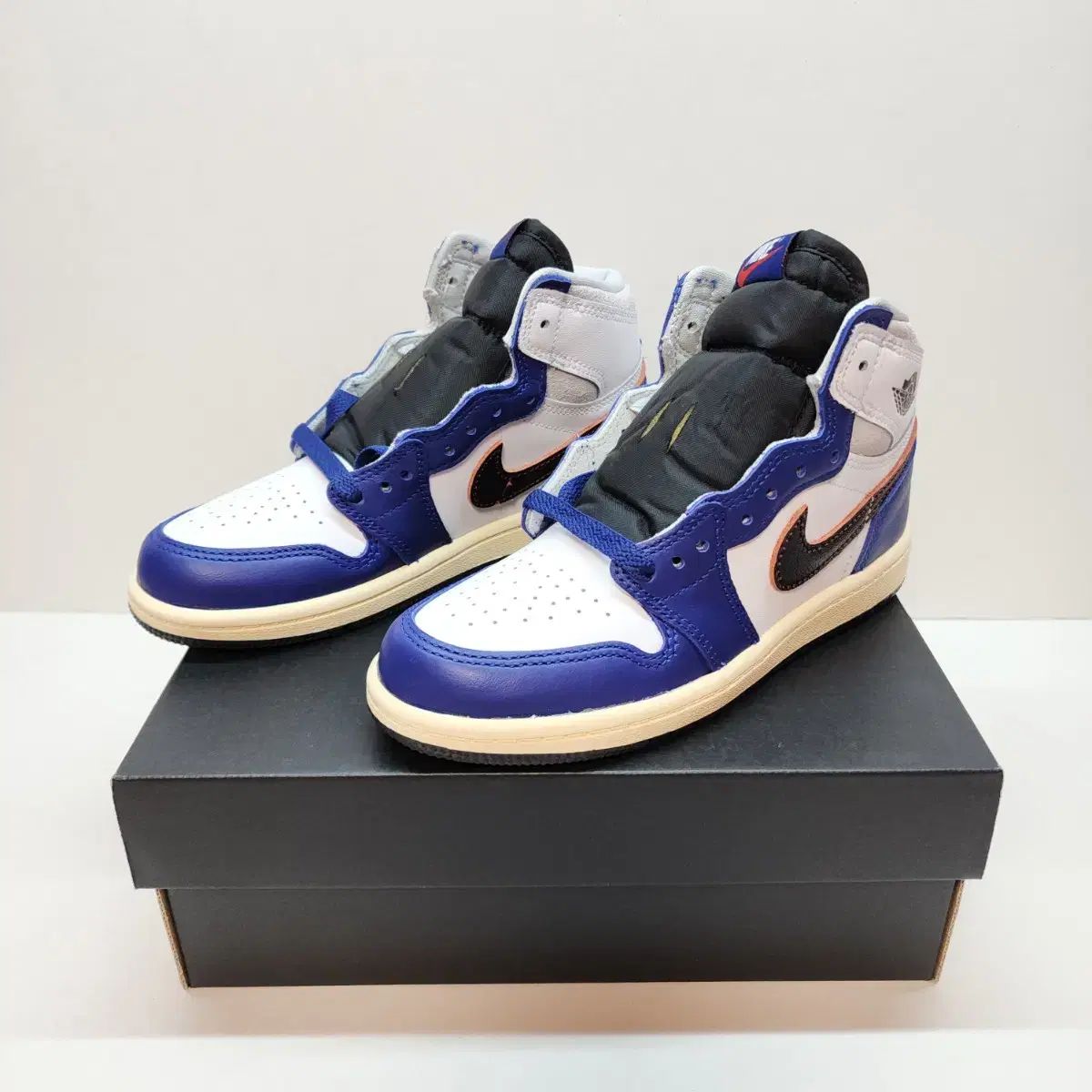 韓国 店舗 NIKE Kids ナイキキッズ ジョーダン1 レトロ ハイ OG-200