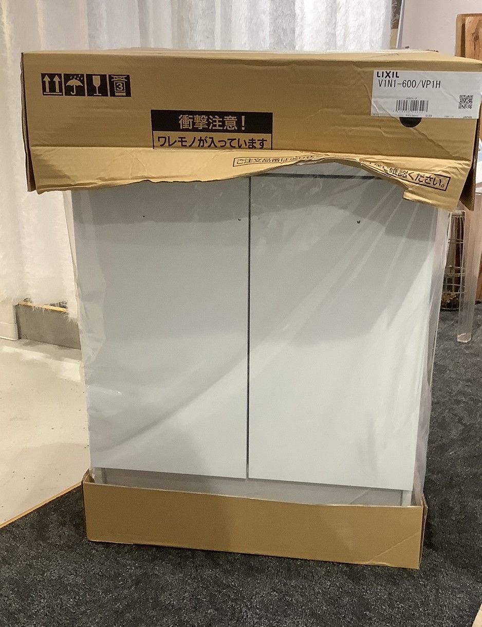 LIXIL V 1シリーズ 化粧台本体 2ハンドル 間口600 mm ホワイト Ｖ１Ｎ１−６００ ＶＰ１Ｈ