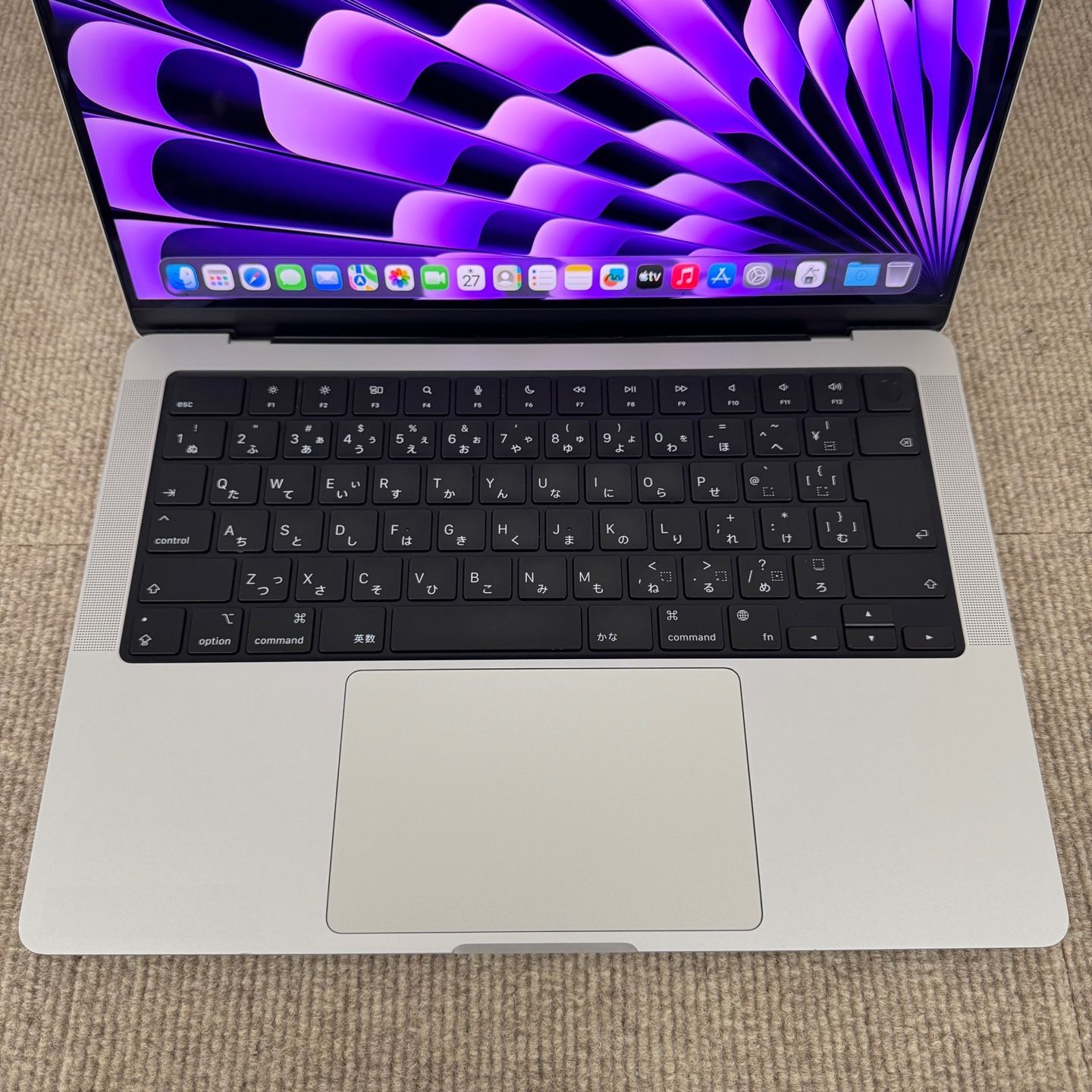 MacbookPro SSD:512GB 充放電回数:60回 MacbookPro SSD:512GB 充放電