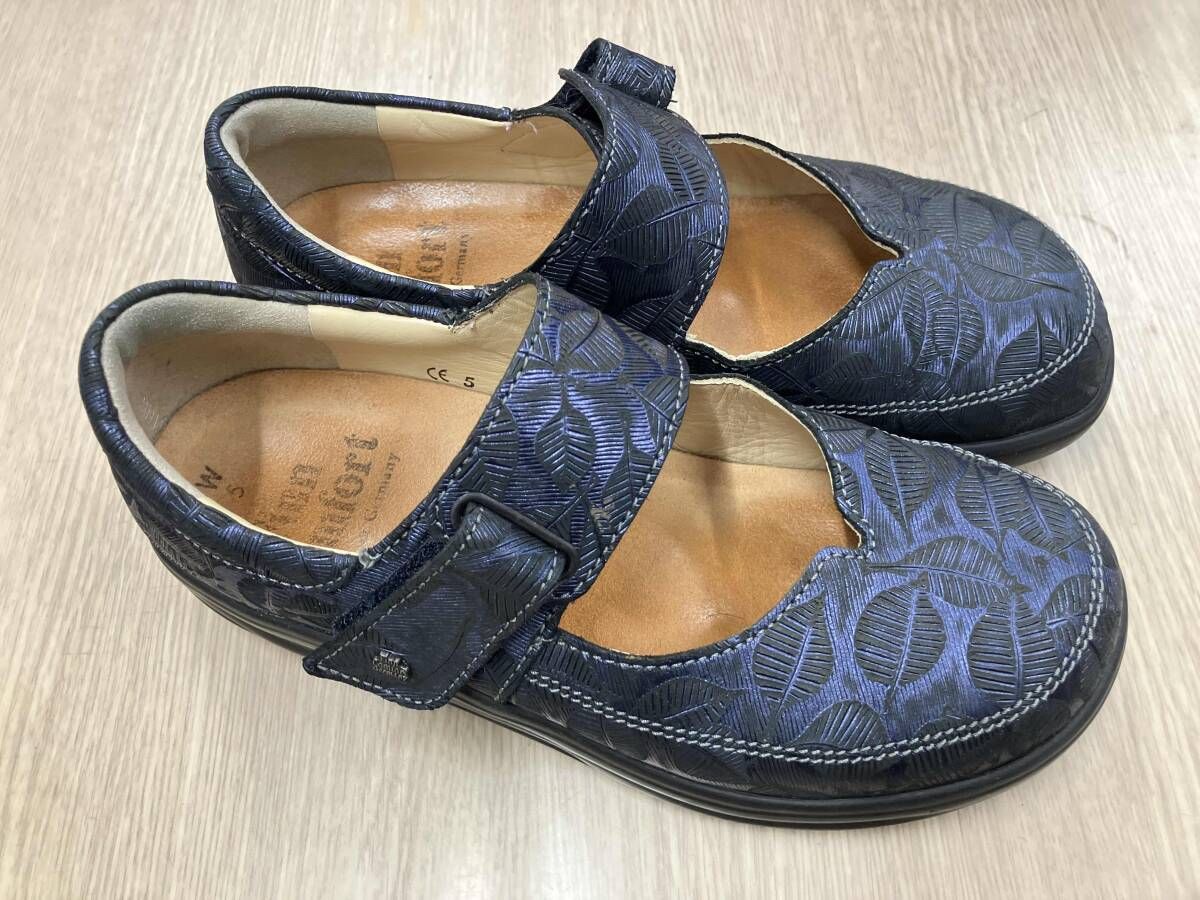 Finn Comford パンプス 0253115 W 5