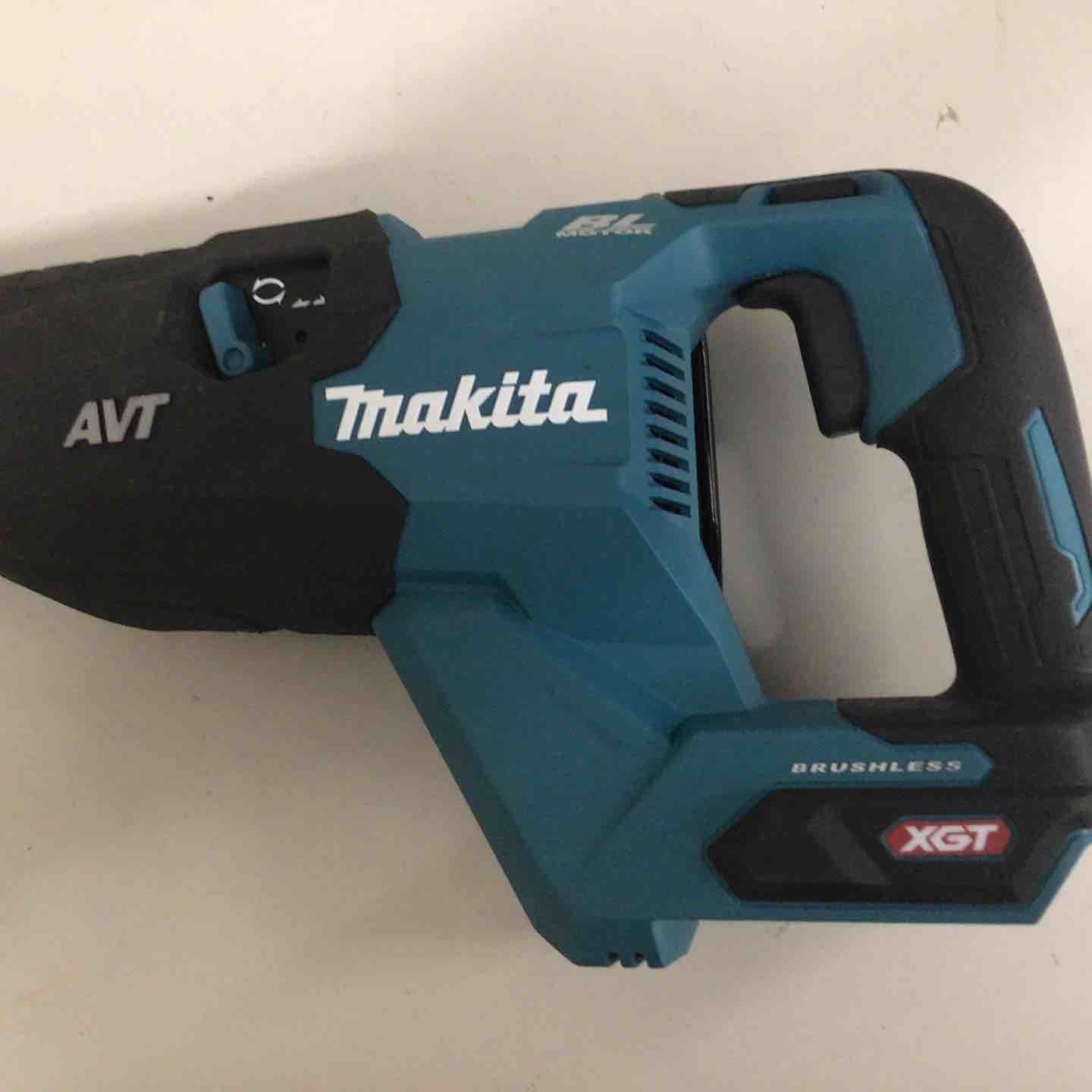 コードレスレシプロソー