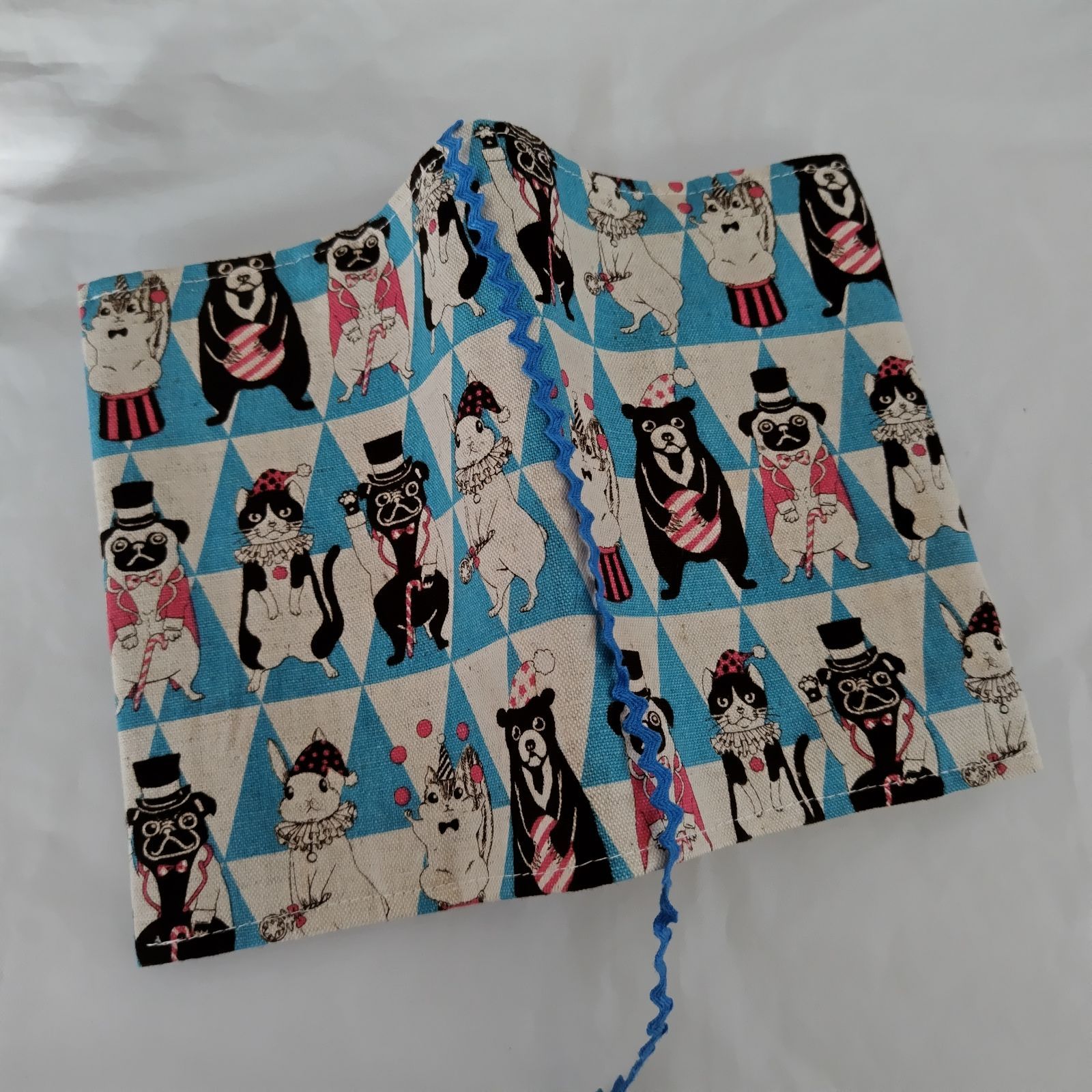 文庫本サイズ】ブックカバー アニマルサーカス 水色 ハンドメイド