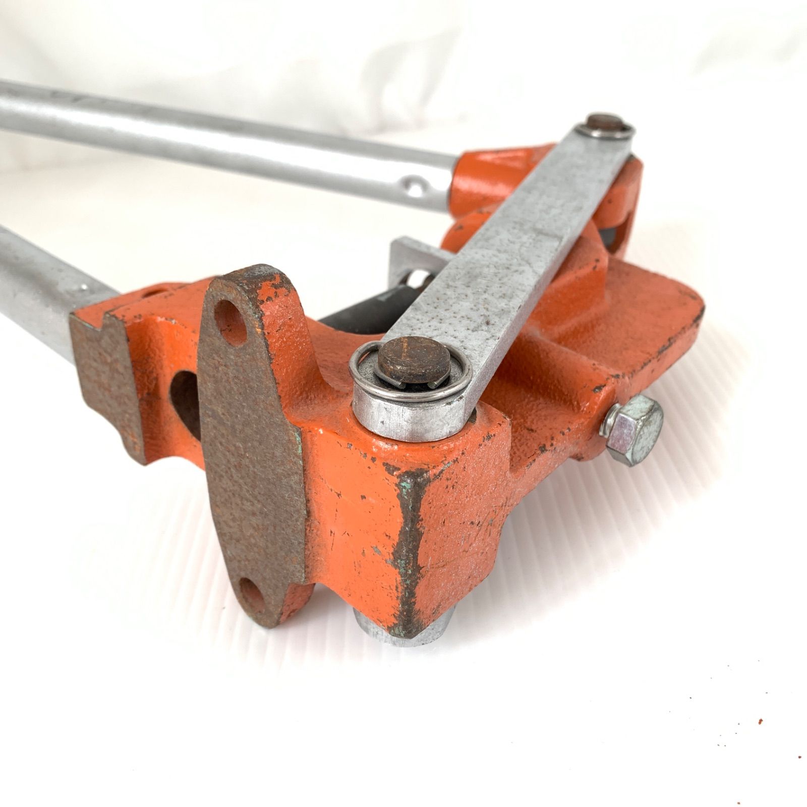 パンチャー MAKD