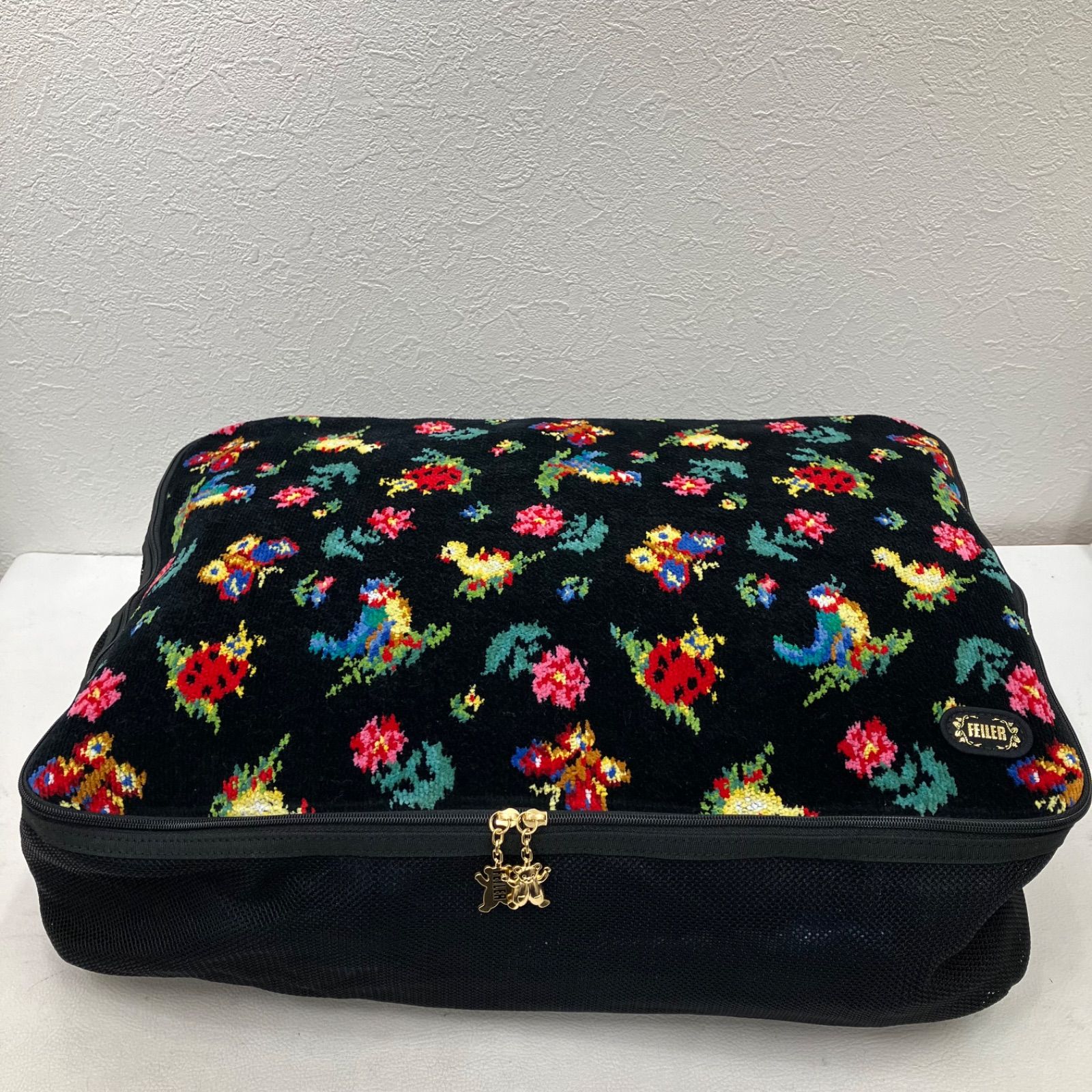 6598 FEILER フェイラー ハイジ ブラック 黒 シュニール織り トラベルポーチ ガーメントケース トラベルバッグ パッキング パッキングポーチ レディース マルチケース マルチポーチ 大きめポーチ ハンドル付き 持ち手つき