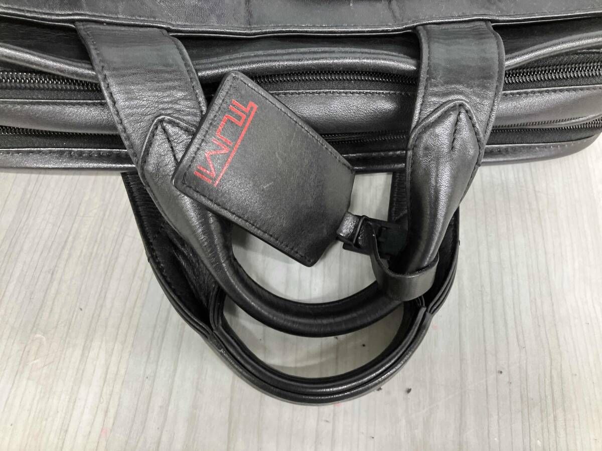 TUMI トゥミ エクスパンダブル・オーガナイザー・レザー