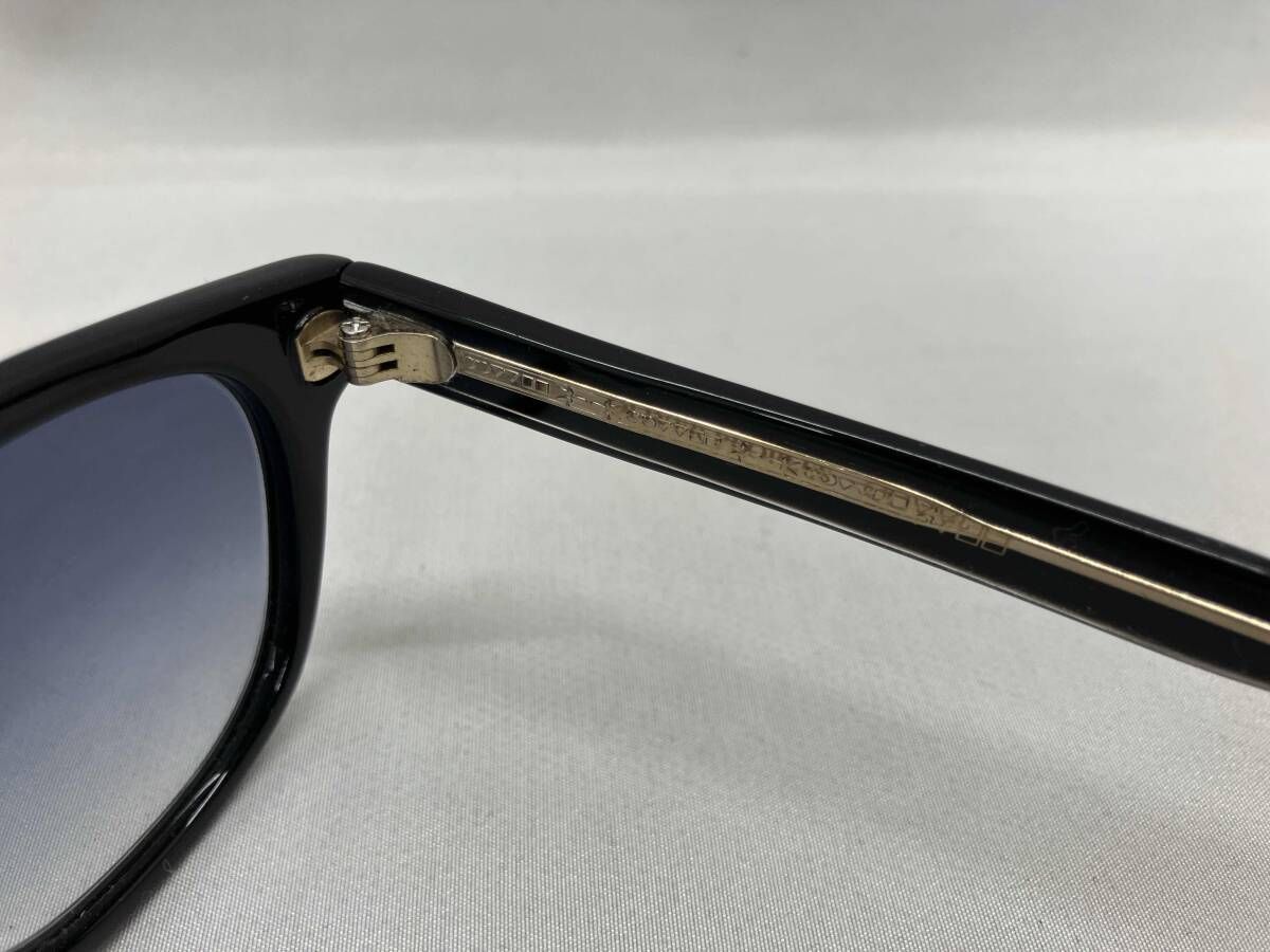 ブラック ブルー