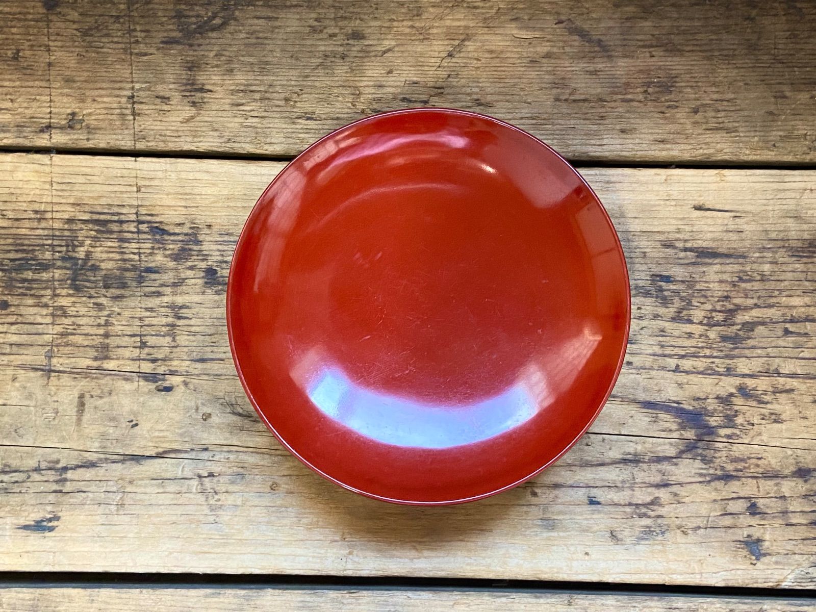 能登蔵出し 輪島塗 朱漆 椿皿 2客セット/ 時代 朱塗 漆器皿 銘々皿 小皿 能登蔵出し 輪島塗 朱漆 椿皿 2客/ 時代 朱塗 漆器皿 銘々皿 小皿