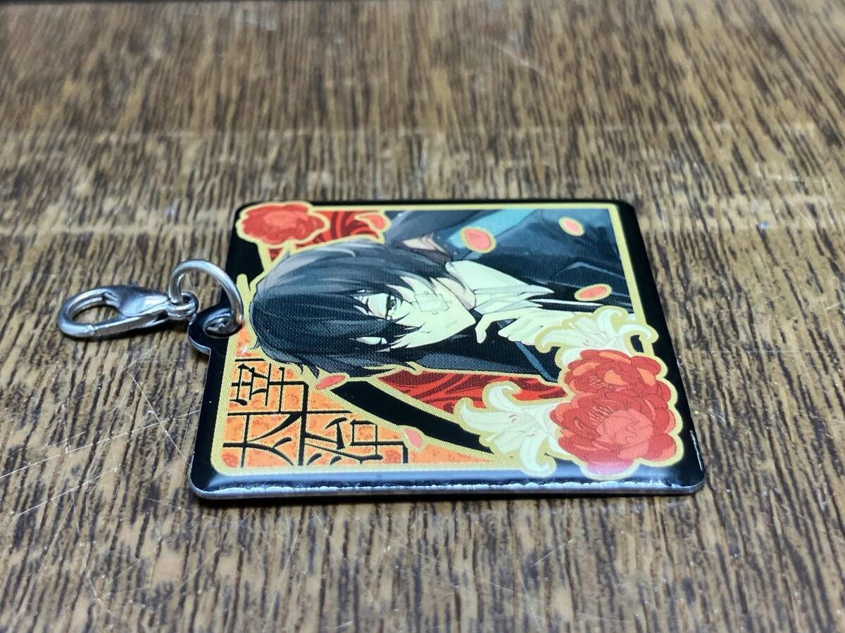 文豪ストレイドッグス 太宰治 黒の時代 メタルチャーム - メルカリ