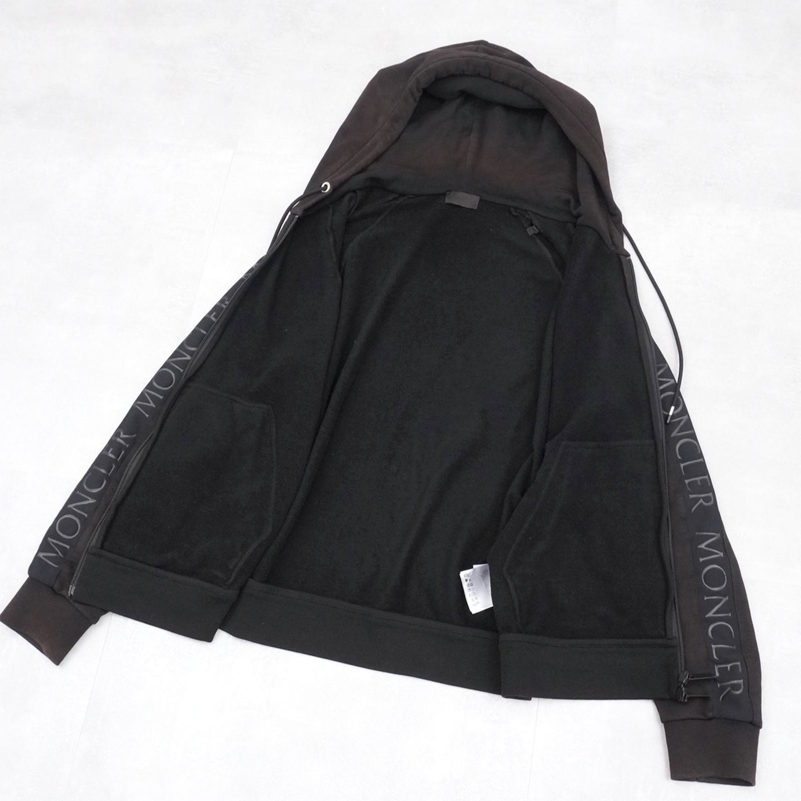 MONCLER ジップアップ パーカー 8G00010 899FL ブラック - メルカリ