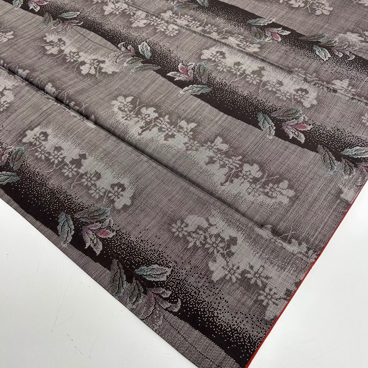 1930.希少 地空 純泥染め 大島紬 単衣 居敷当て カタス 正絹 着物 1930.希少 地空 純泥染め 大島紬 単衣 居敷当て カタス 正絹 着物