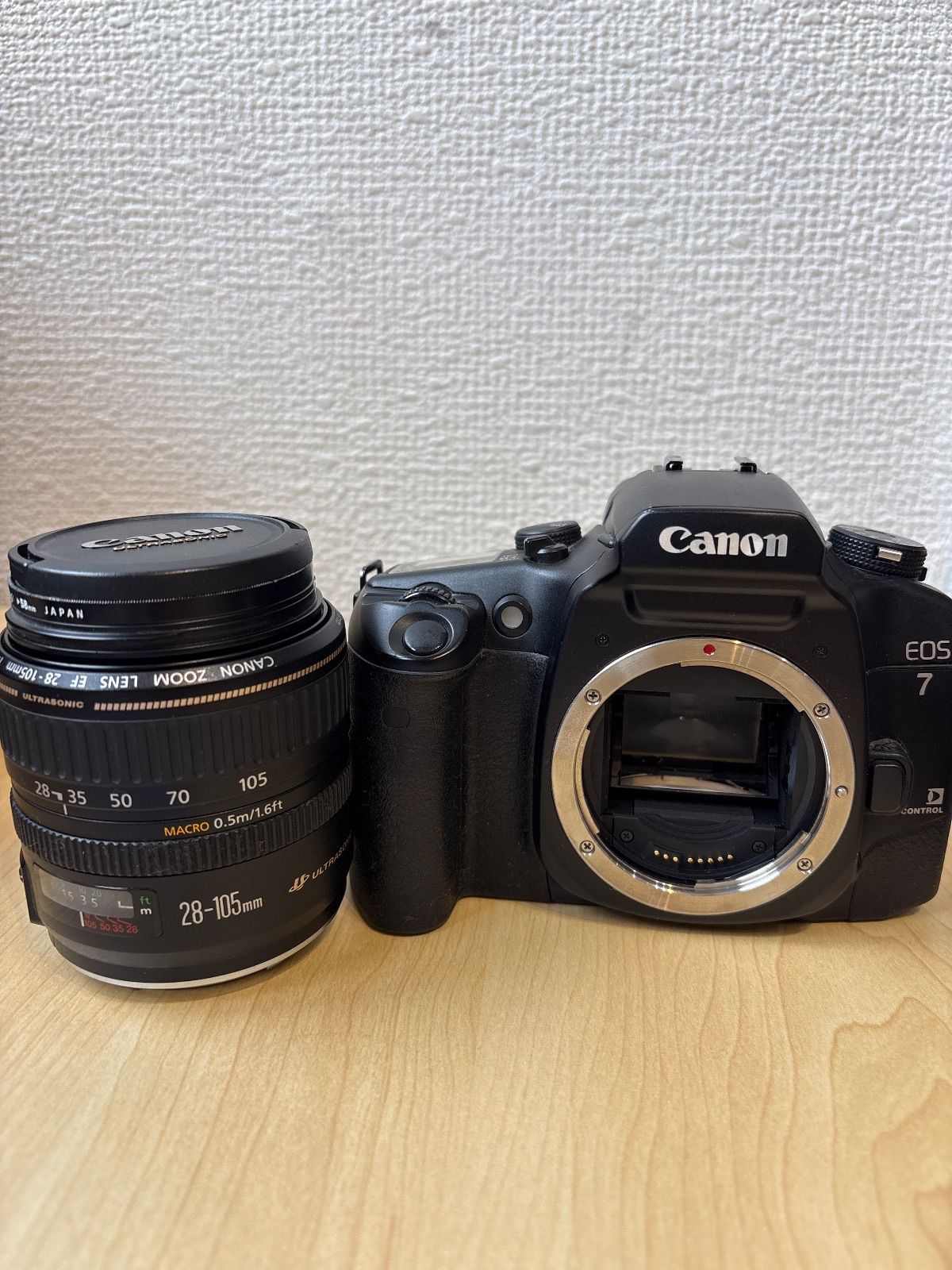 Canon キャノン EO 7 フィルムカメラ ウルトラソニック レンズ 28 mm～105 mm