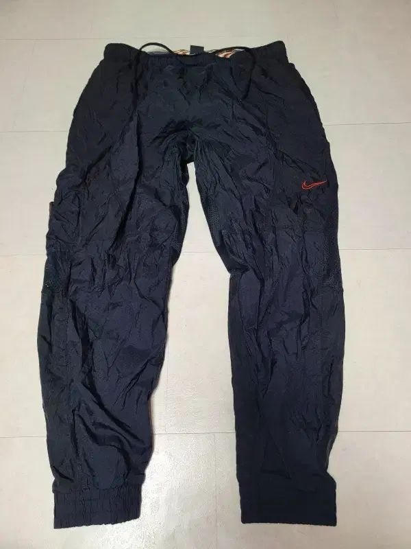 ナイキ PXトレーナー カーゴ ブラック ウーブンパンツ XXL ポール1233