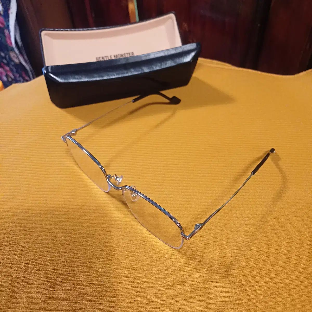 GENTLE MONSTER ジェントルモンスター JOEL メガネフレーム M 02 クリア