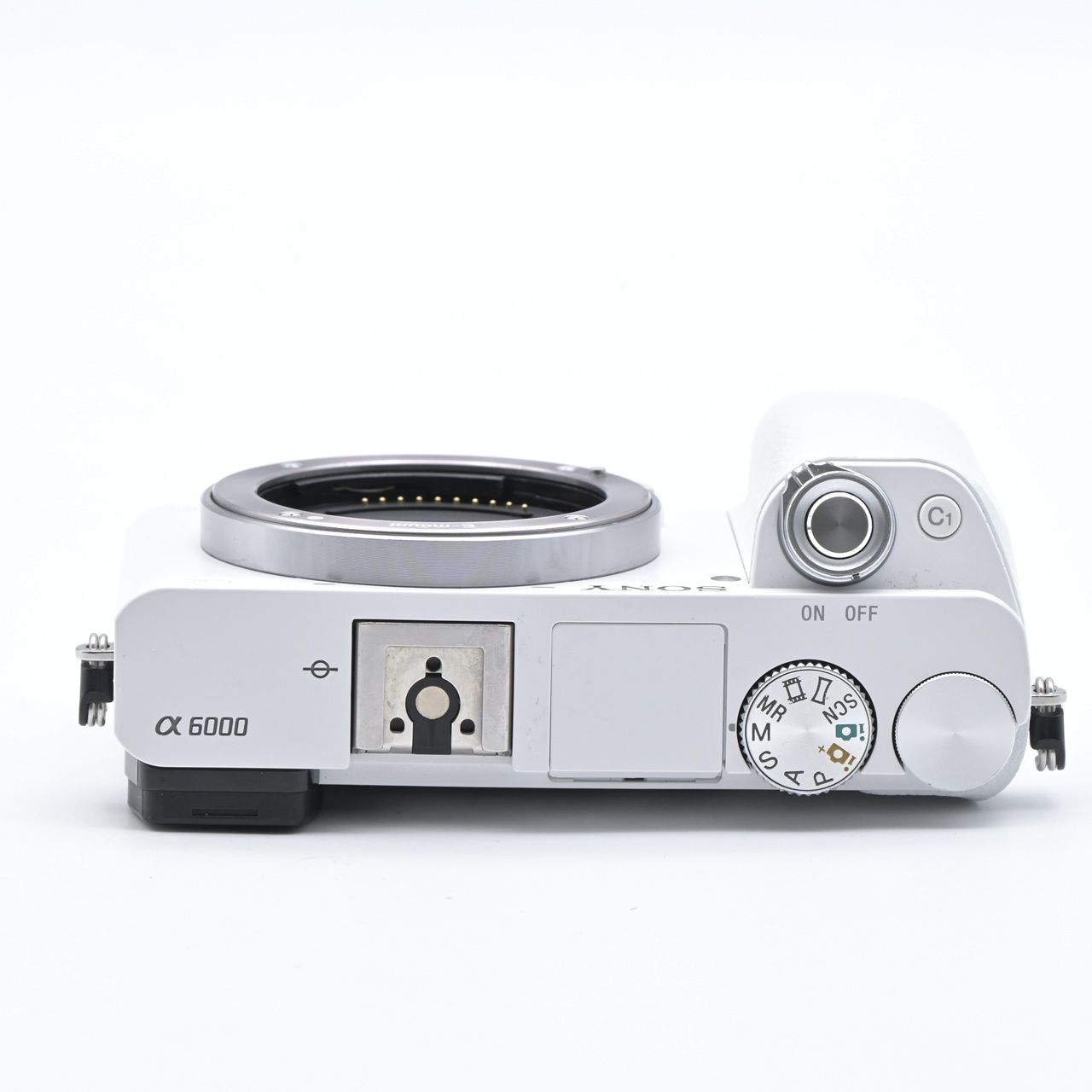 ミラーレス一眼レフカメラ