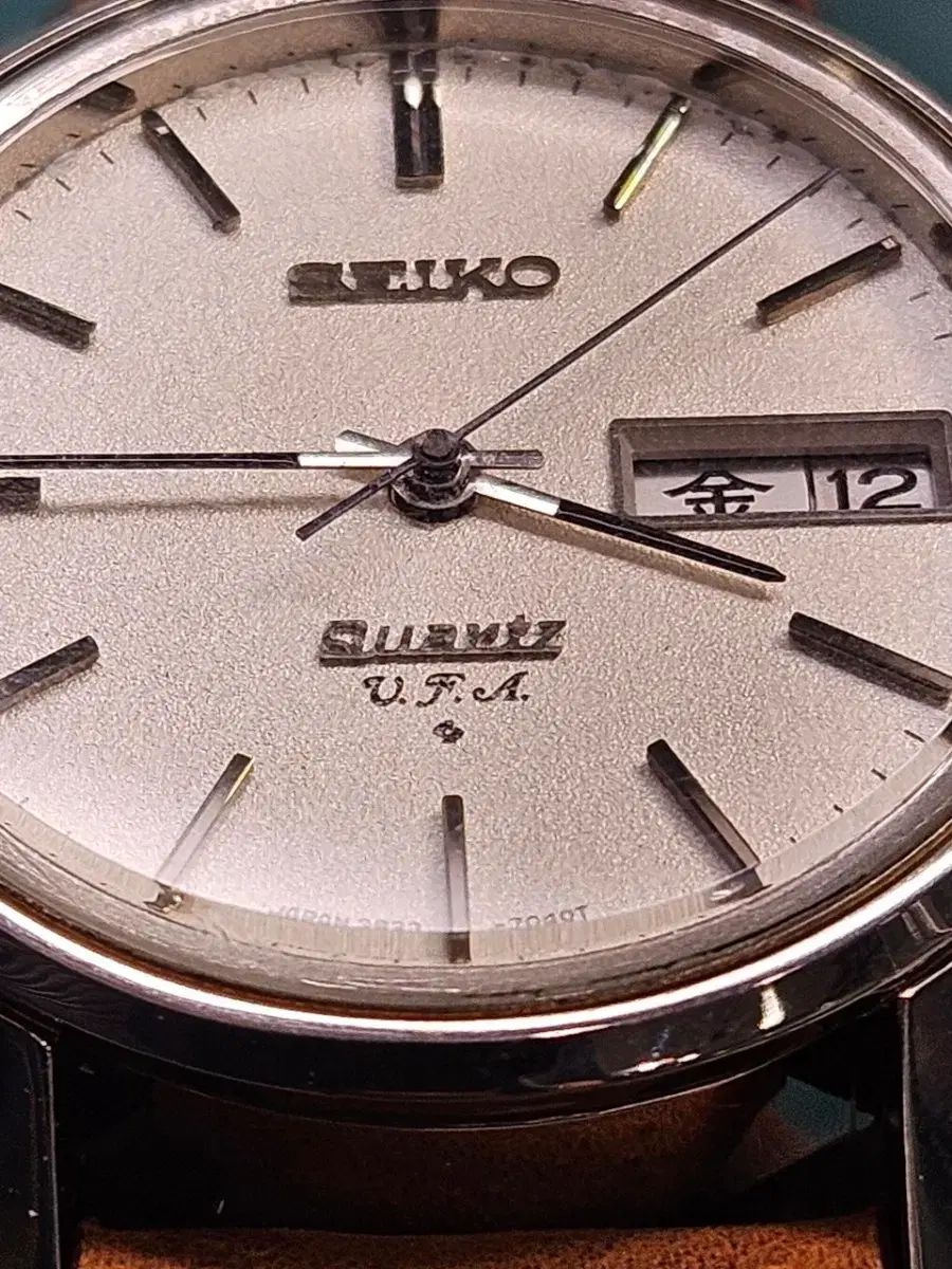 セイコー ヴィンテージ スノウ プレート vfa cal 38 7040 クオーツ Tシャツ 50