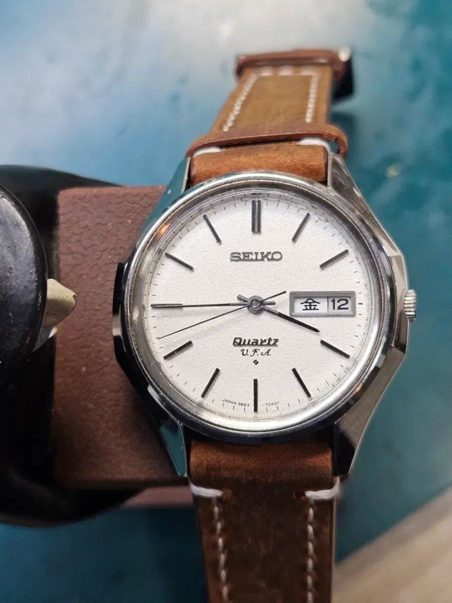 セイコー ヴィンテージ スノウ プレート vfa cal 38 7040 クオーツ Tシャツ 50