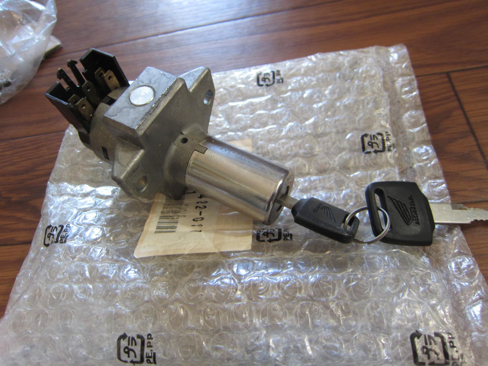 品 オリジナル ホンダ純生 旧車 メインキー フォーインワン CB 400 F 750 K 550 650 FOURE 最後の