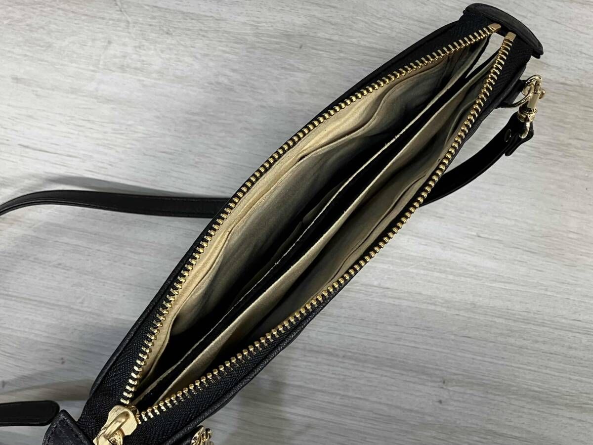 ATAO ブーブー ブラック ダイヤモンド キルティング 本革 レザー