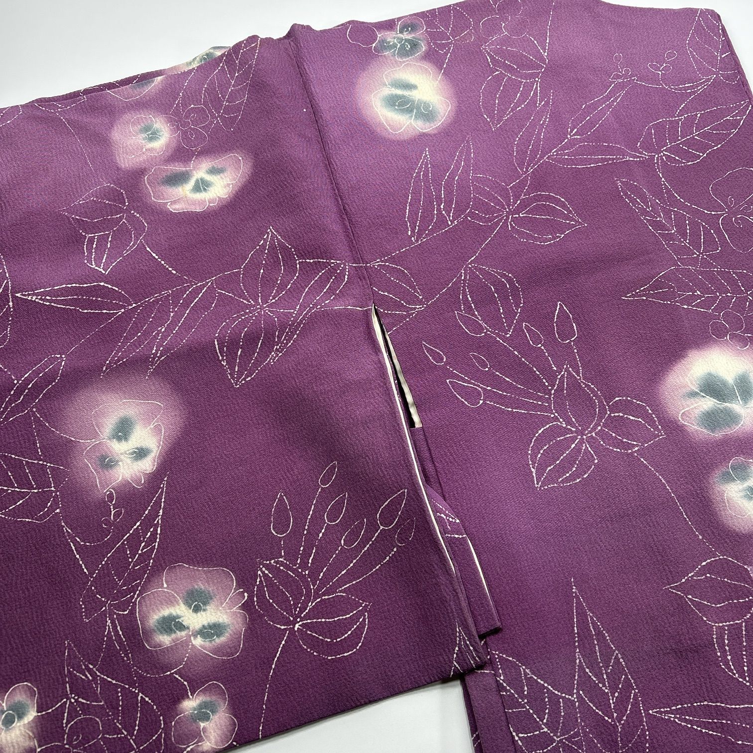 J495☆送料込み❣️書生絣など 着物 羽織 4枚 まとめ売り❣️ 銀座【E-1867】（細め）単衣 伝統工芸士 青山宣之作 切りビロード 羽織