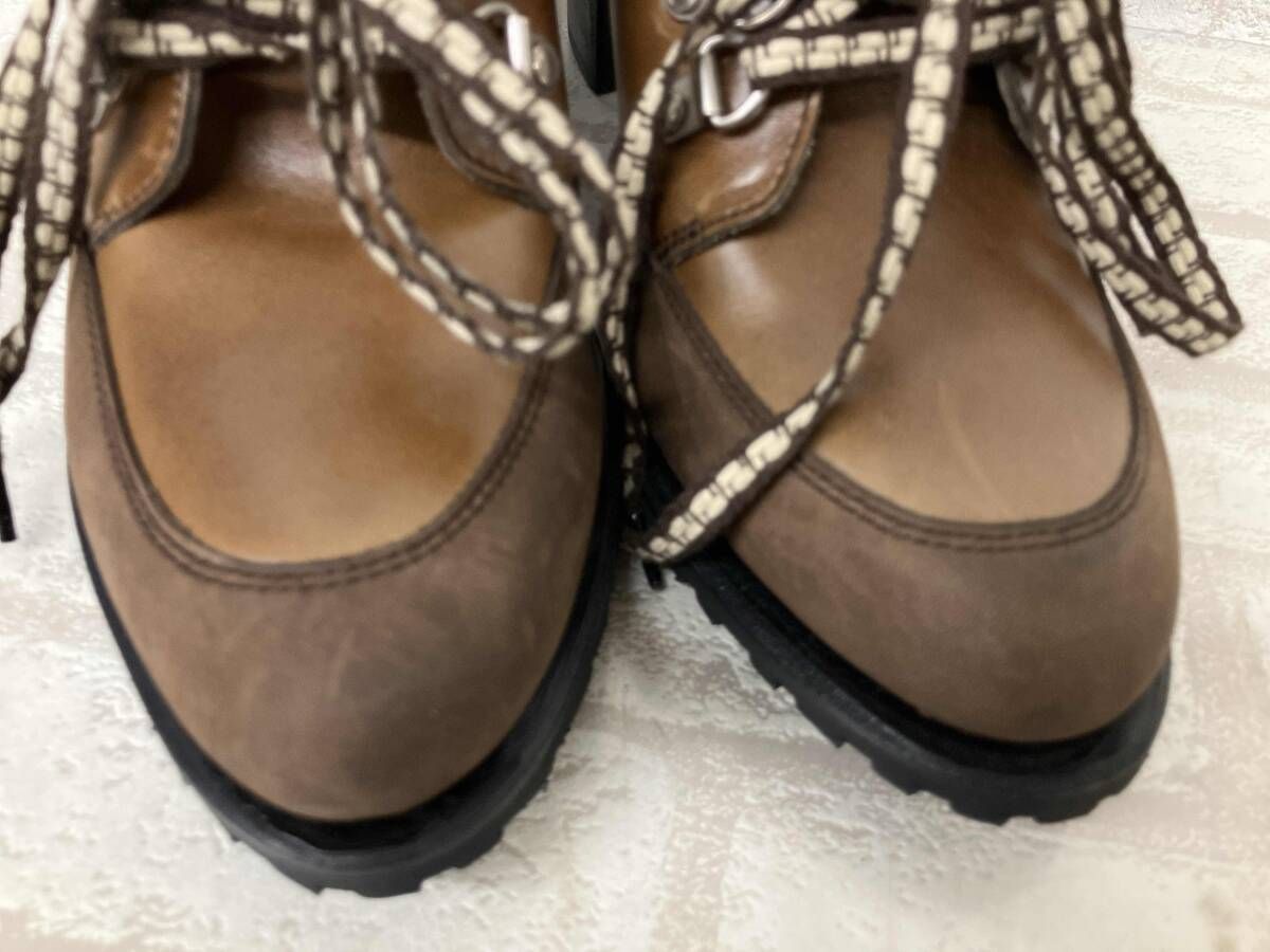 ブラウン レザー