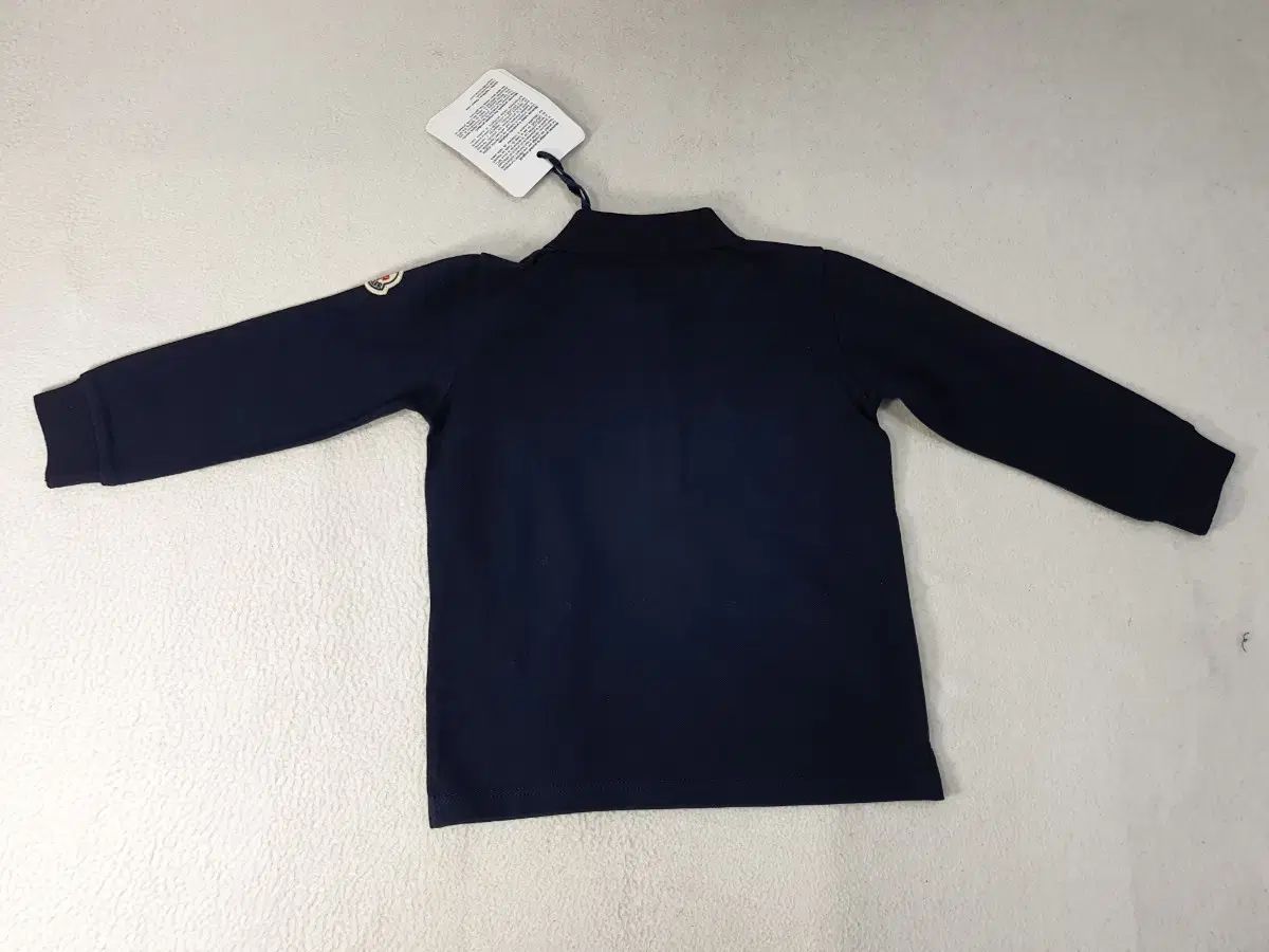モンクレール MONCLER ポロシャツ 長袖 ピケ キッズ ベイビー カラーTシャツ ネイビー 長袖ポロシャツ | MONCLER(ポロシャツ)のフリマアイテム一覧 Tシャツ グレー ロングスリーブポロシャツ Tシャツ(3枚組