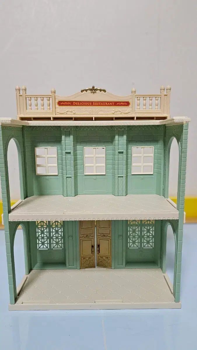 シルバニアファミリー レストランと花屋