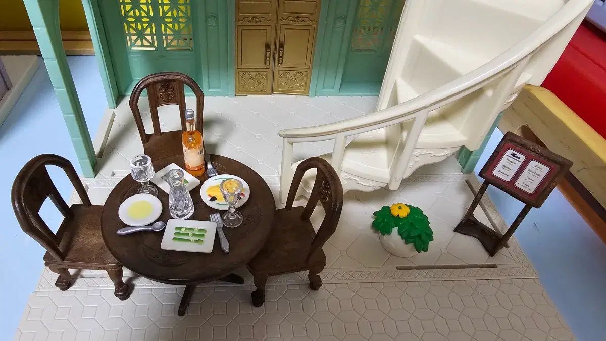 シルバニアファミリー レストランと花屋