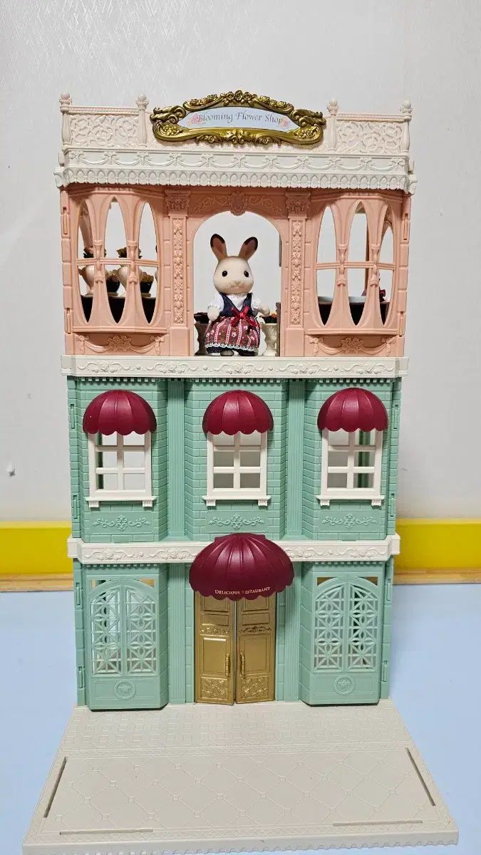 レストランと花屋