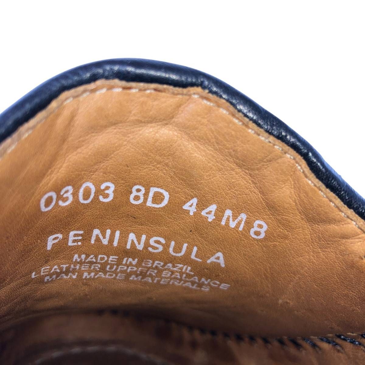 タッセルローファー