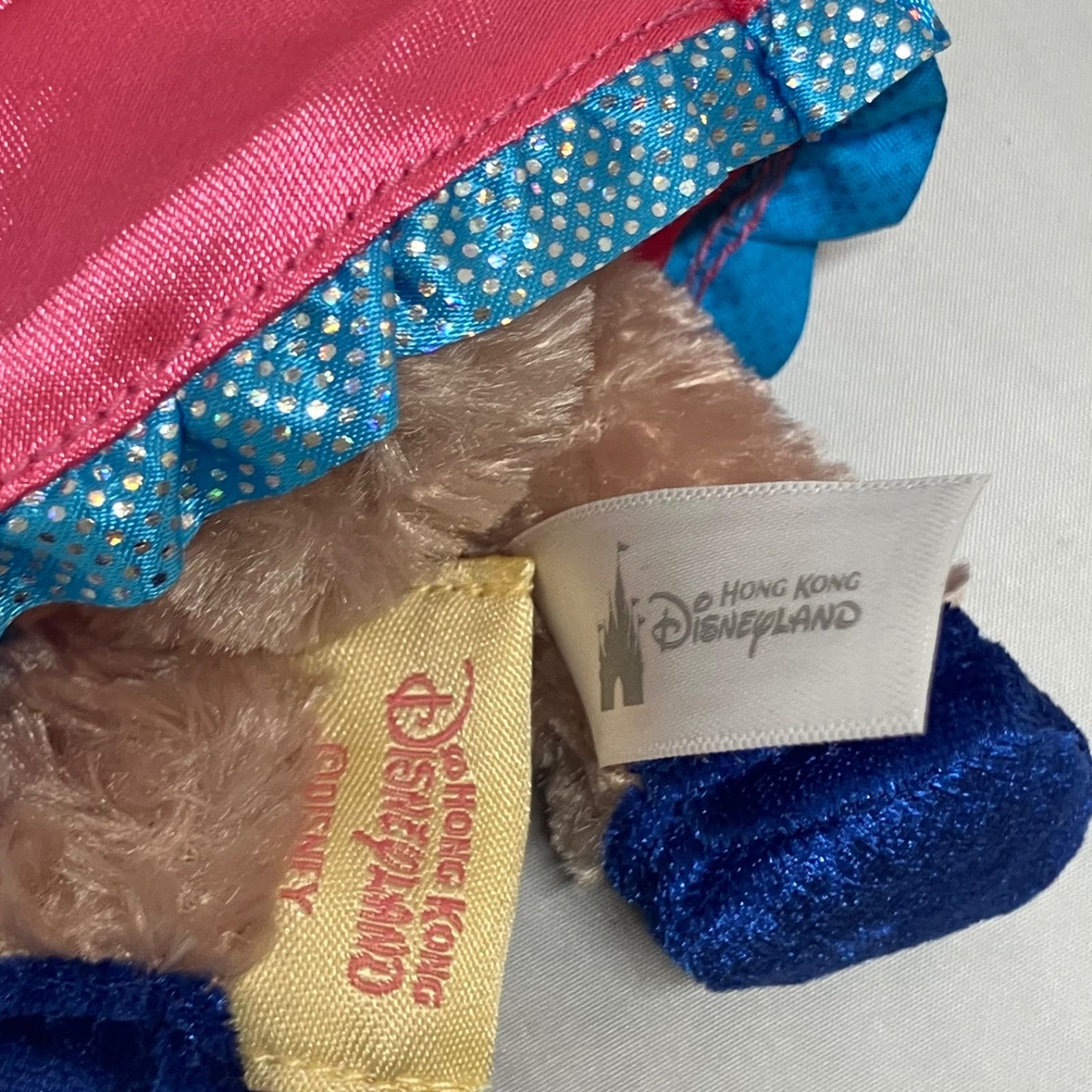 新品・タグ付き】香港ディズニー12周年ぬいぐるみチェーン ダッフィー