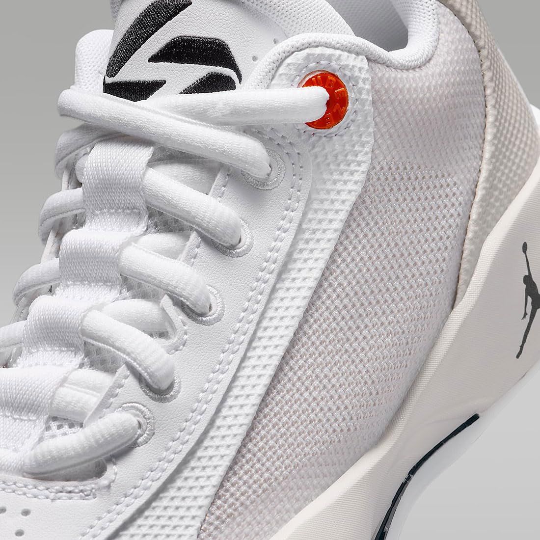 ホワイト|テックグレー|ファイヤーレッド|ブラック