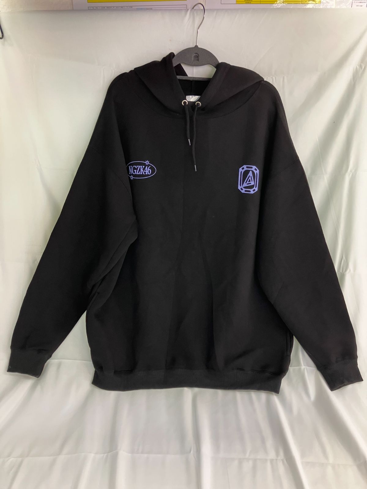乃木坂46 パーカー XLサイズ 開封済 f 115 NJL 026