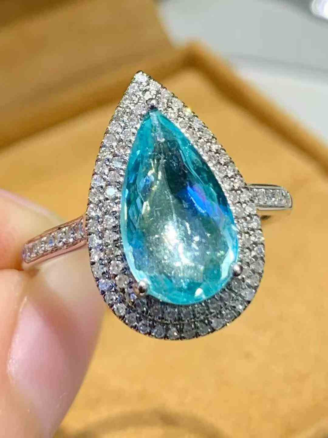 2.25ct 高品質ガラス体 パライバトルマリン リング✨ 「霓虹の輝きを