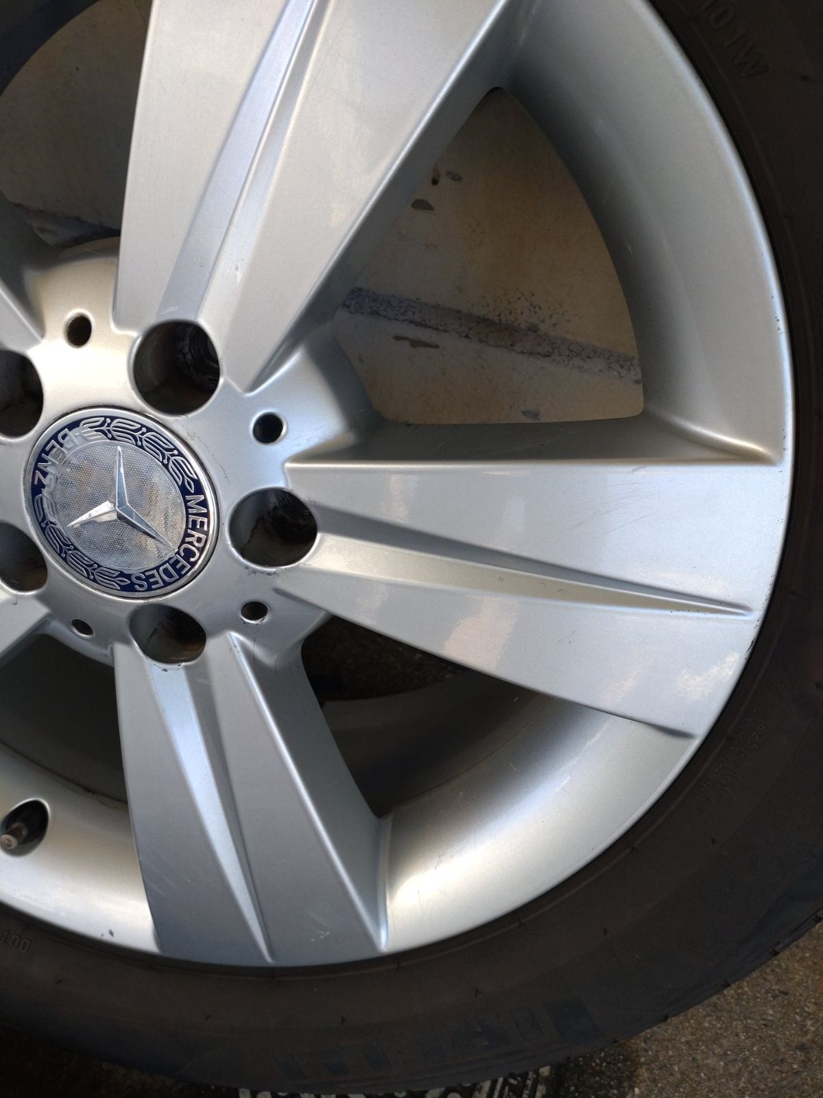  メルセデスベンツ W 639 Vクラス 17インチ 7 0 J 56 PCD 112 5 H ＆ ピレリ POWERGY 225 55 R 17 4本セット 17インチ タイヤ ホイールセット