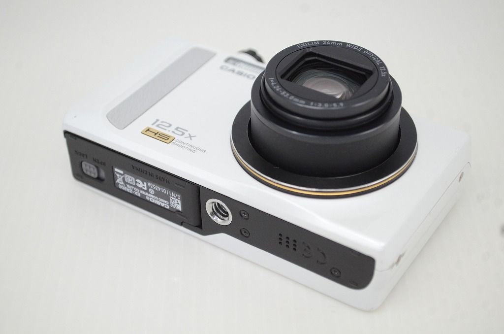 良品 CASIO カシオ HIGH SPEED EXILIM EX-ZR200 コンパクトデジタル