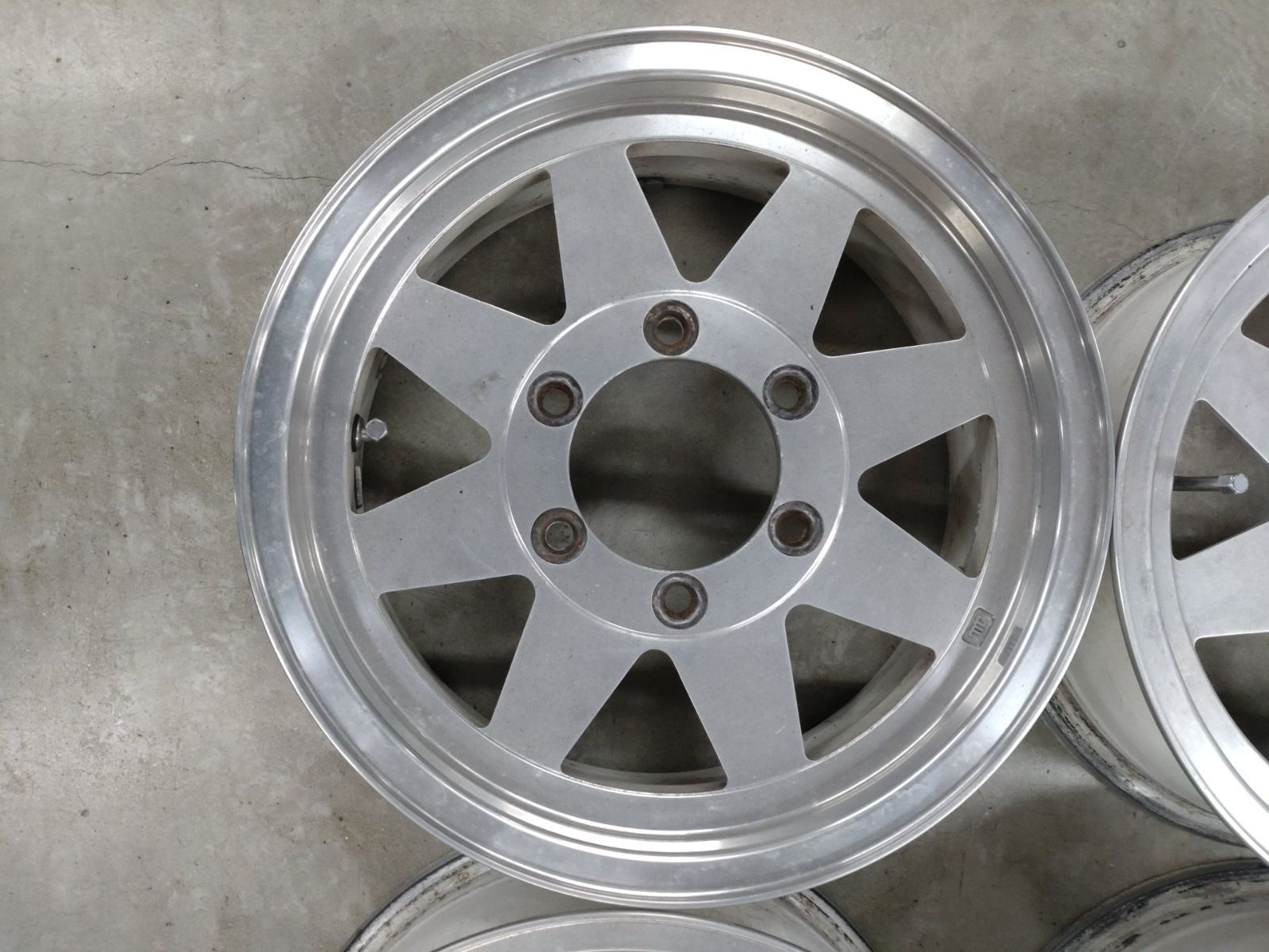 ASAHI アサヒ マッドスポーク 15インチ 15 6 0 J 33 PCD 139 7 H 4本セット