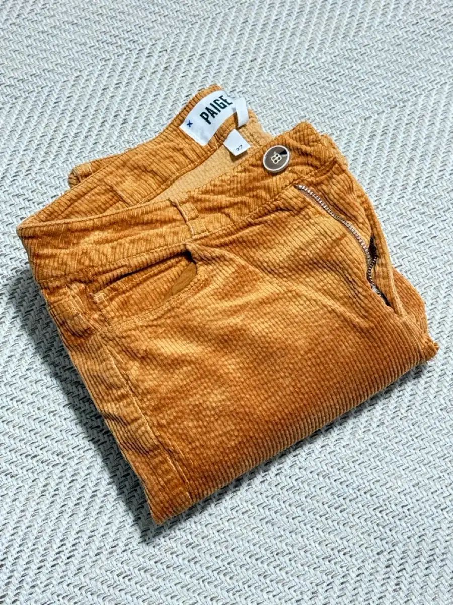 PAIGE コーデュロイ ズボン