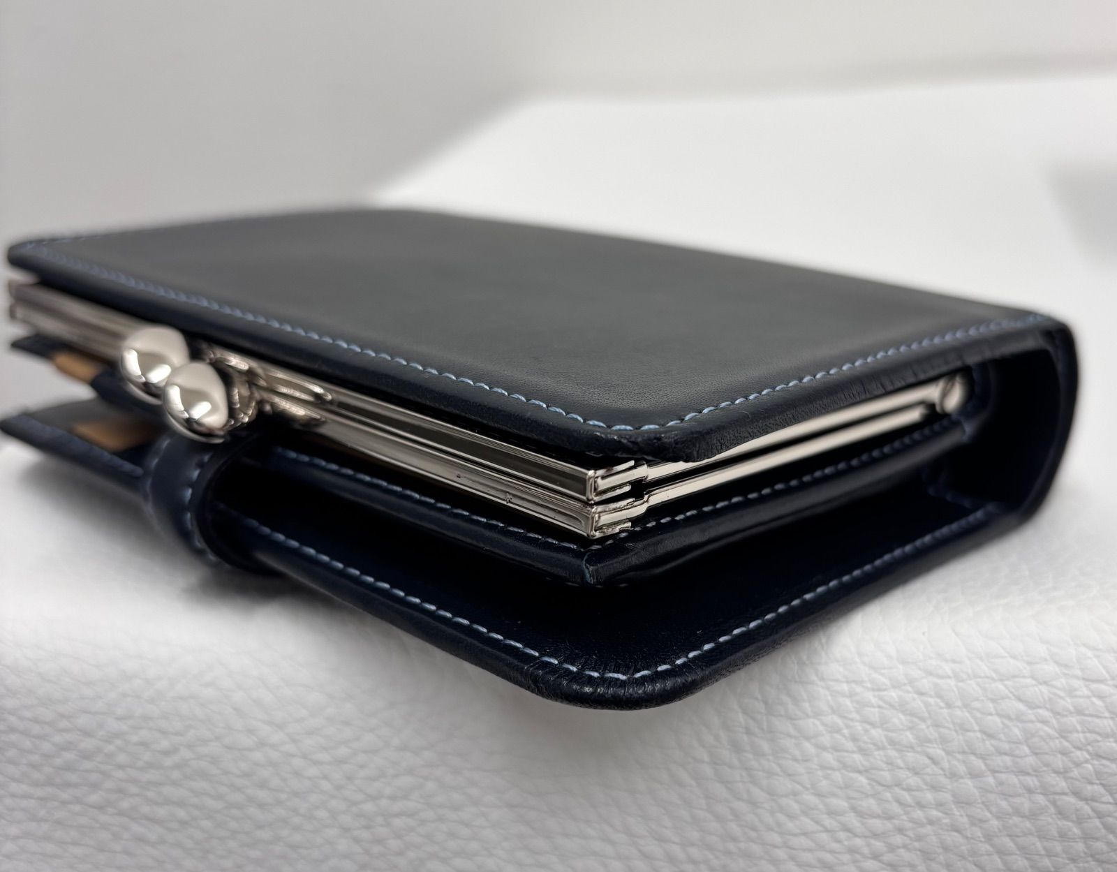 Kitamura キタムラ 財布 二つ折 ダークブルー/ベージュ 未使用 - メルカリ