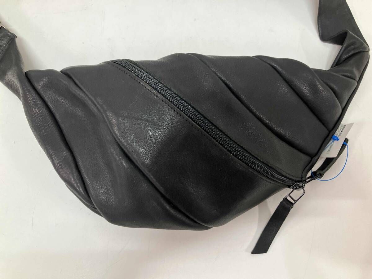 TRIPPEN トリッペン ショルダーバッグ SNAKEBELT カーフレザー ブラック