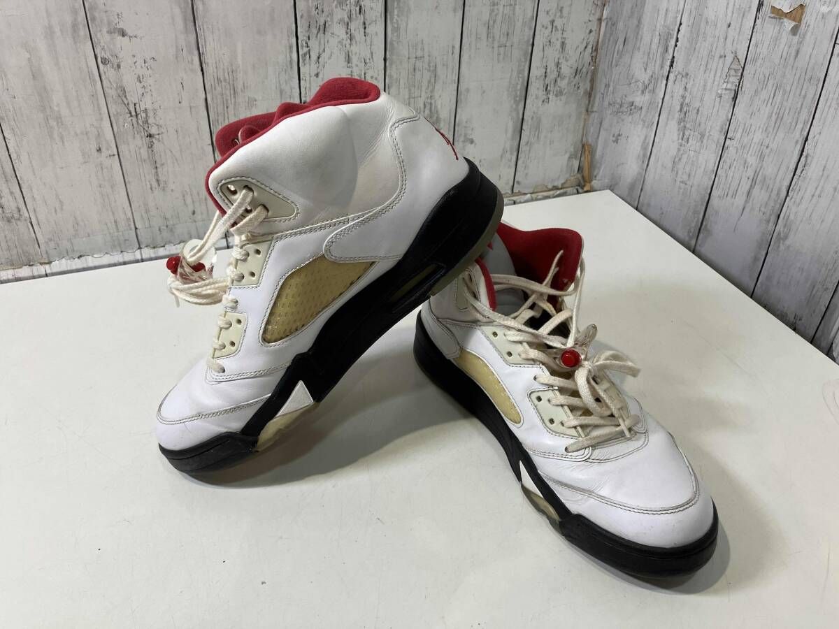NIKE AIR JORDAN 5 RETROナイキ エアジョーダンレトロ ホワイト 136027