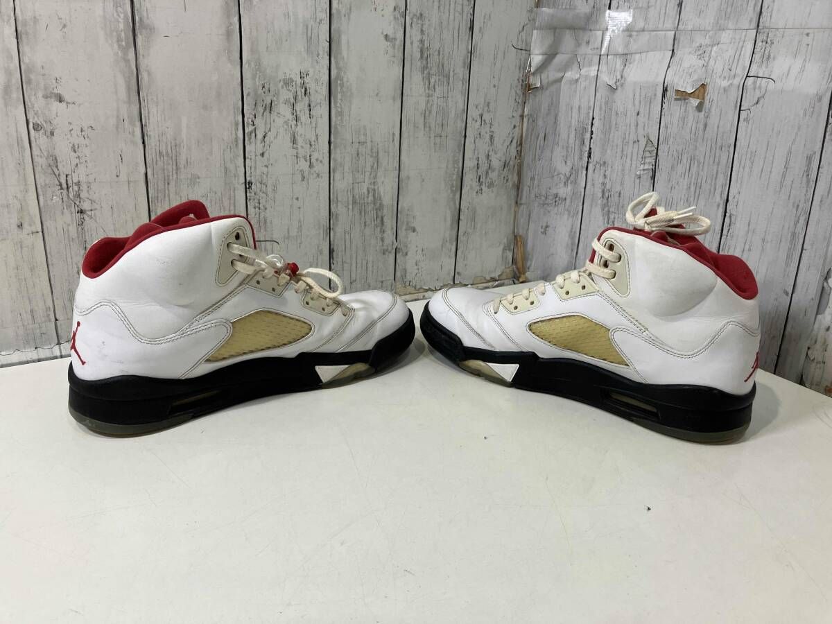 NIKE AIR JORDAN 5 RETROナイキ エアジョーダンレトロ ホワイト 136027