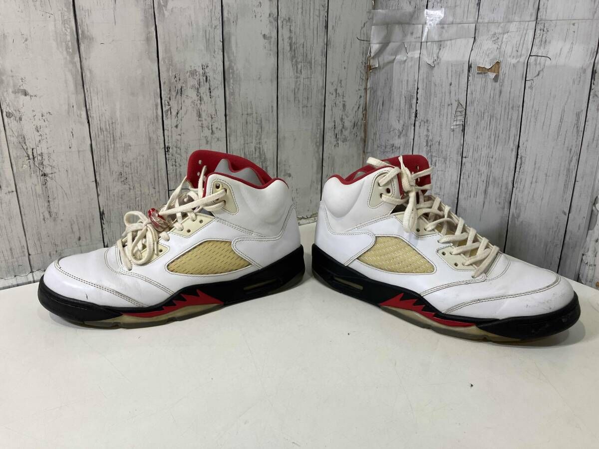 28CM エア ジョーダン5 レトロ メンズシューズ NIKE AIR JORDAN 5 RETROナイキ エアジョーダンレトロ ホワイト 136027