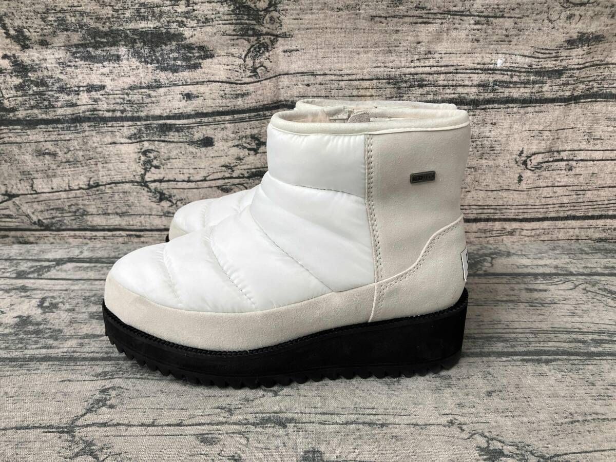 UGG アグ ショートブーツ ホワイト 23 cm