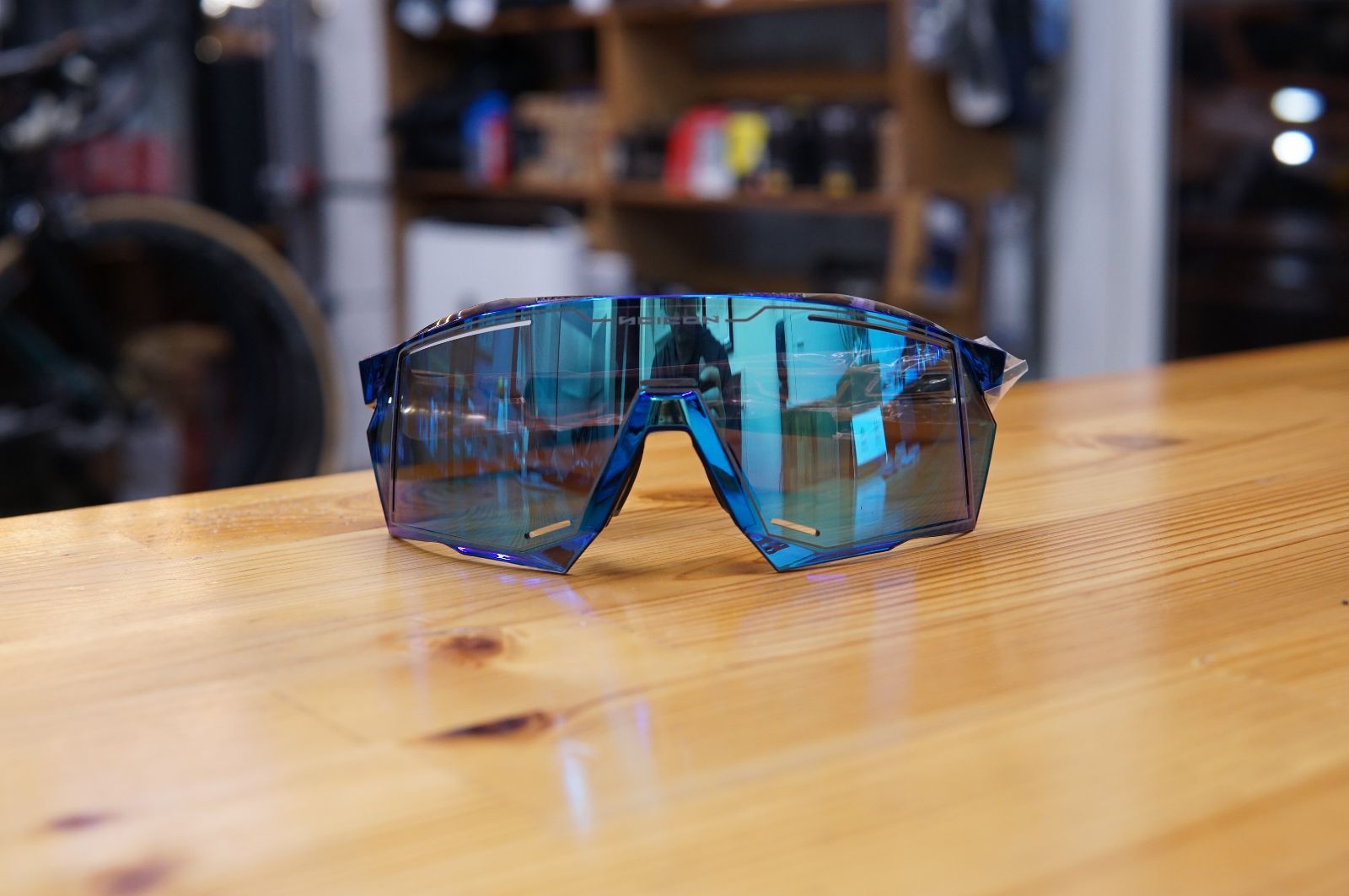 AEROSTORM MULTIMIRROR BLUE 非調光