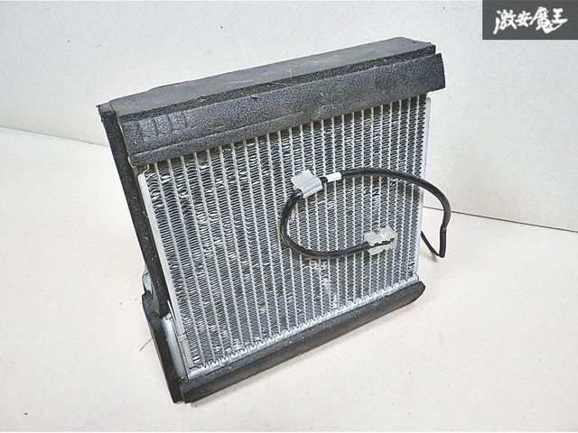 DAIHATSU ダイハツ 純正 S710V ハイゼット エバポレーター エバポ 26段