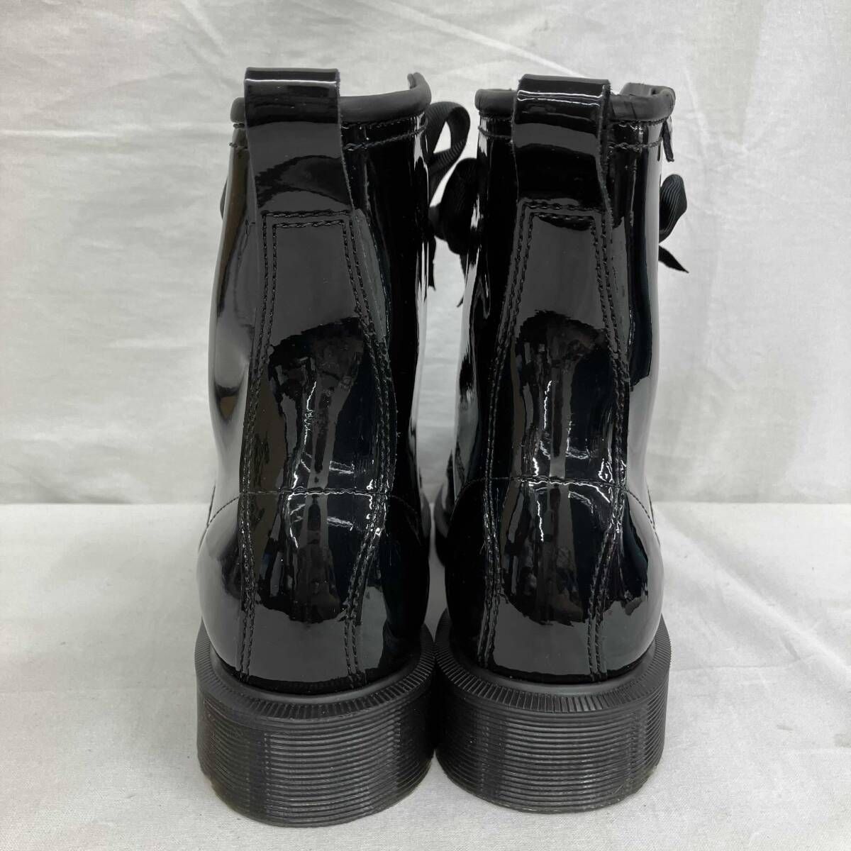 DR MARTENS ドクターマーチン GRACE ショートブーツ ブラック エナメル UK 5